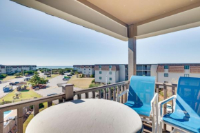 Atlantic Beach Condo with Balcony and Beach Access!